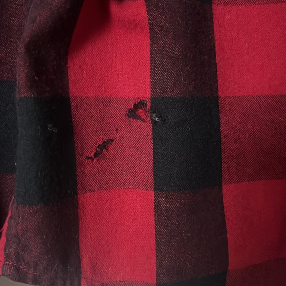 Beverly Hills Polo Club Button Up Mens M Red Black Buffalo Plaid Flannel - Picture 7 of 8